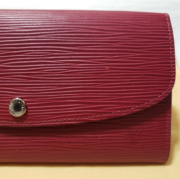 Christmas SALE Auth. Great Condition Louis Vuitton Emilie Fuschia Long Wallet - Picture 8 of 10
